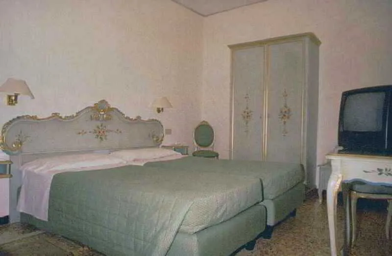 Room, Serenissima, Venice