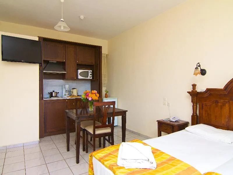 STUDIO STANDARD Room, Trefon Hotel Apartments & Suites, Crete