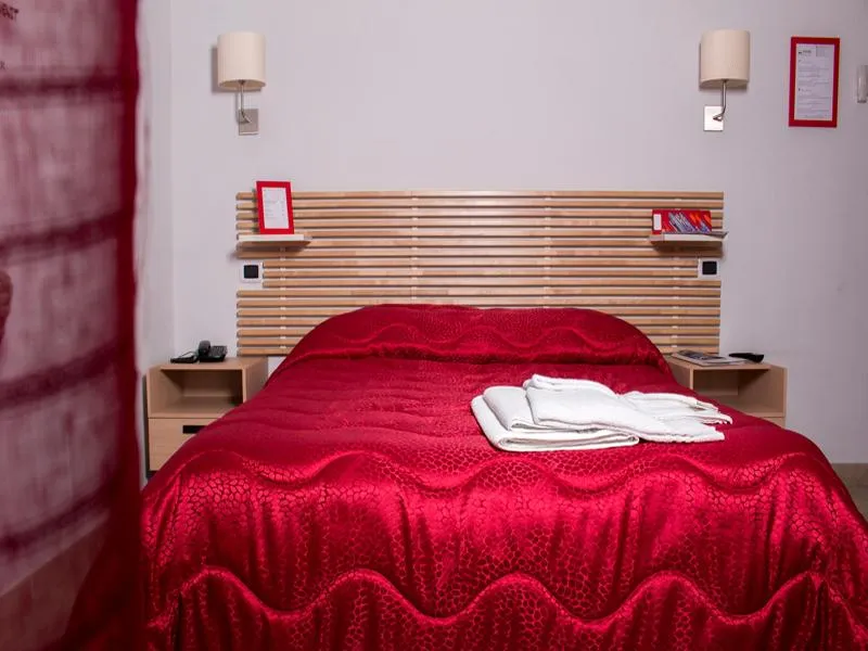 DOUBLE SINGLE USE STANDARD Room, La Dimora dei Borboni, Naples