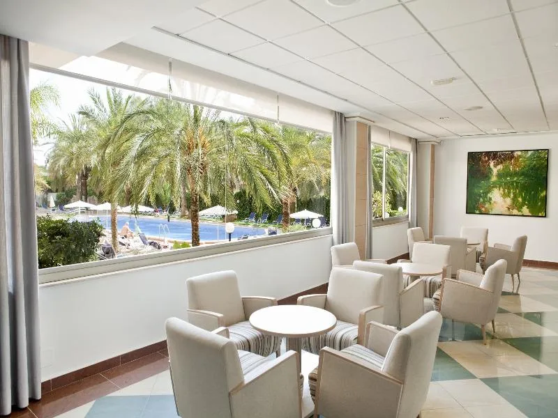 Terrace, Cosmopolitan, Majorca