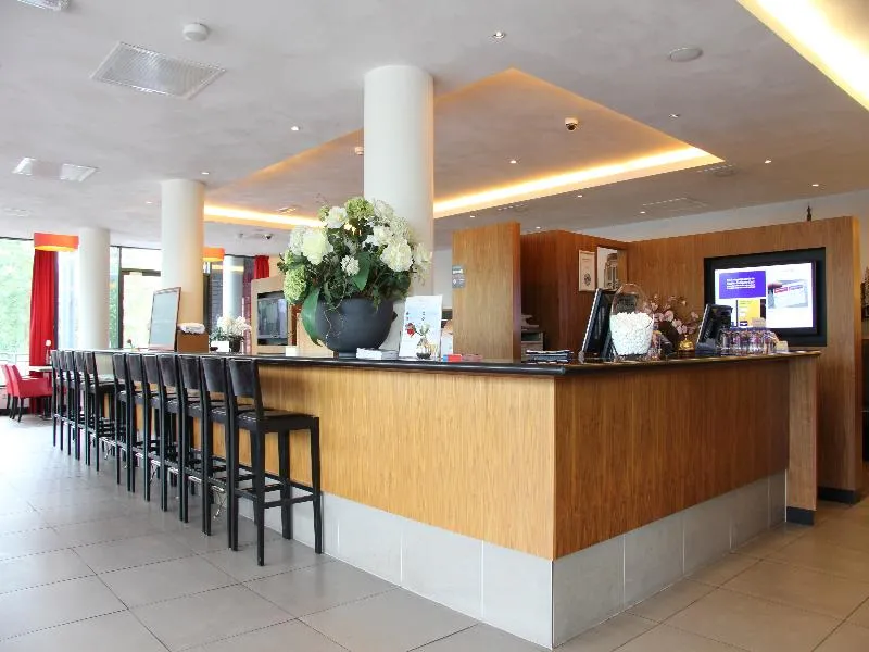 Bar, Bastion Hotel Haarlem Velsen, Amsterdam