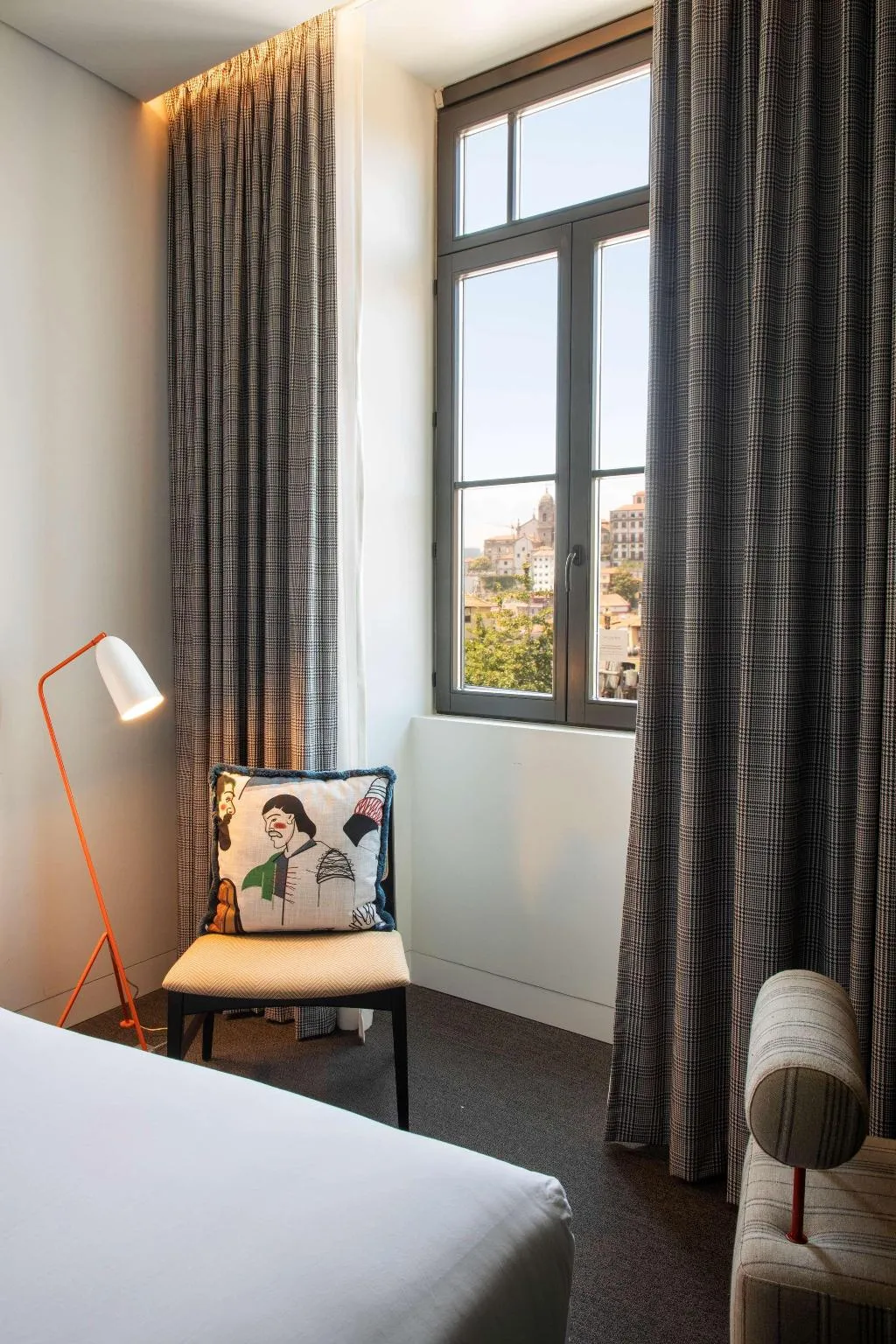 Room, Se Catedral Hotel Porto, Tapestry Collection by Hi, Porto