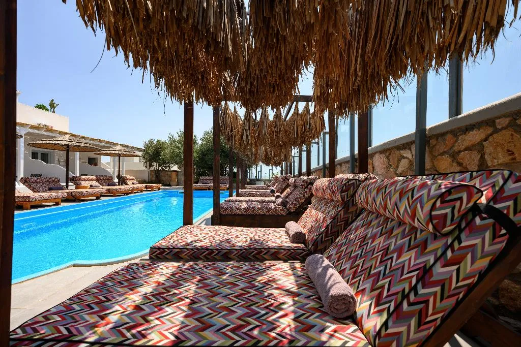 Pool, Impressive One, Santorini
