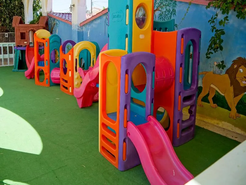 Sports and Entertainment, Papillon, Zante