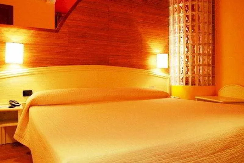 Room, Welcome Hotel, Milan