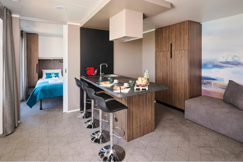 HOME LUXURY Room, Aminess Planet Camping Holiday Homes Sirena, Istria