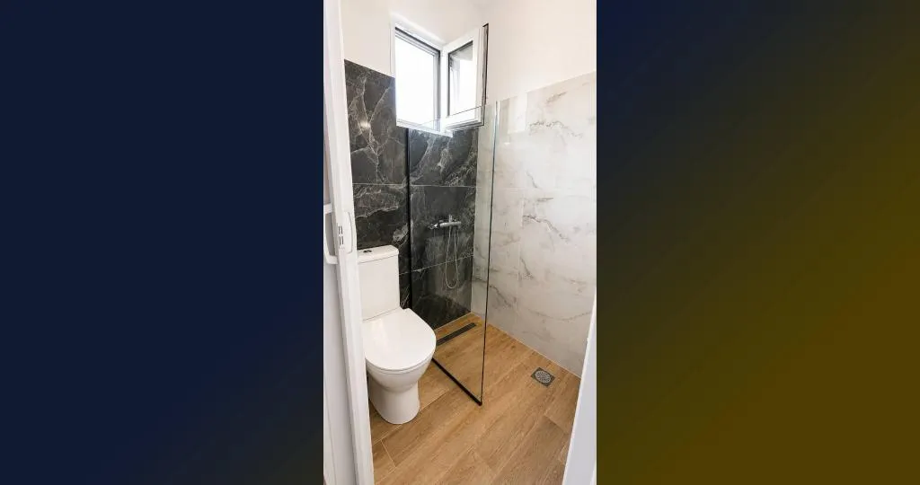 TRIPLE TWO KING BEDS Room, Karavaki Apartments, Zante