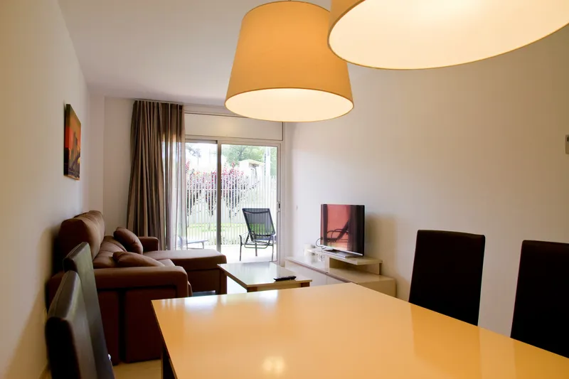 APARTMENT CAPACITY 6 TWO BEDROOMS Room, Paradise Village, Costa Dorada