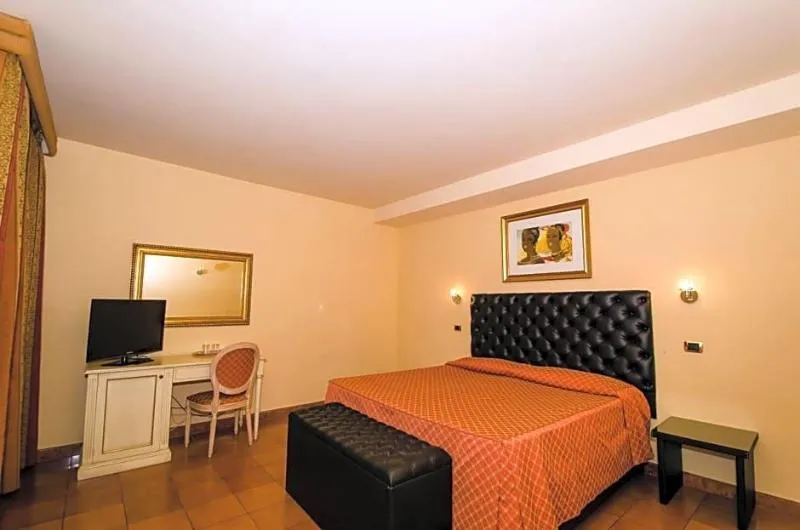 Room STANDARD Room, Hotel Quadrifoglio Roma Eur, Rome