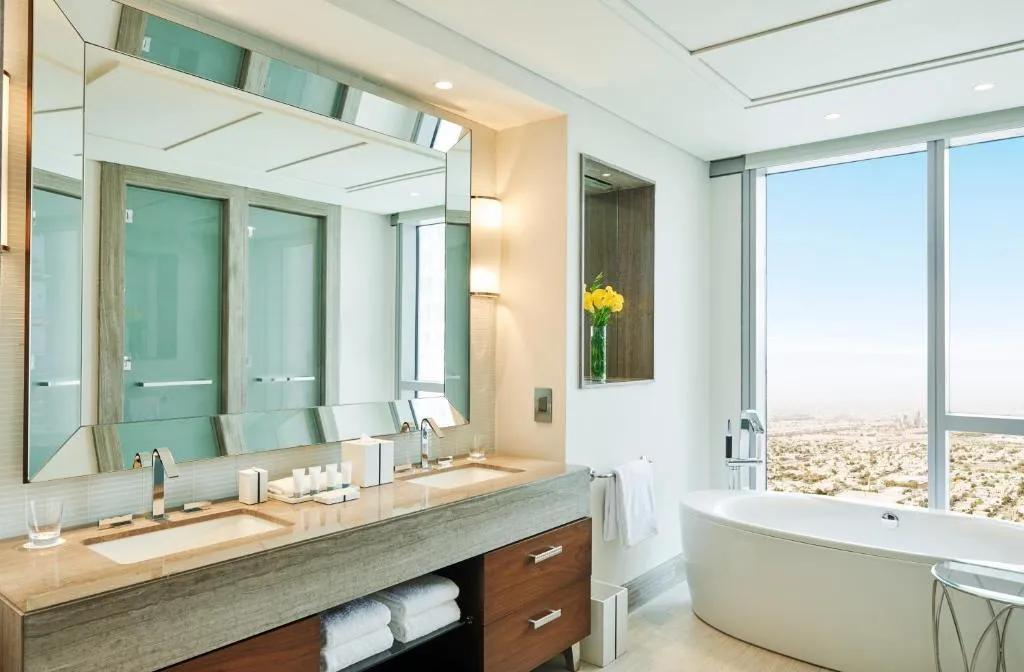 SUITE PREMIUM Room, Hilton Dubai Al Habtoor City, Dubai