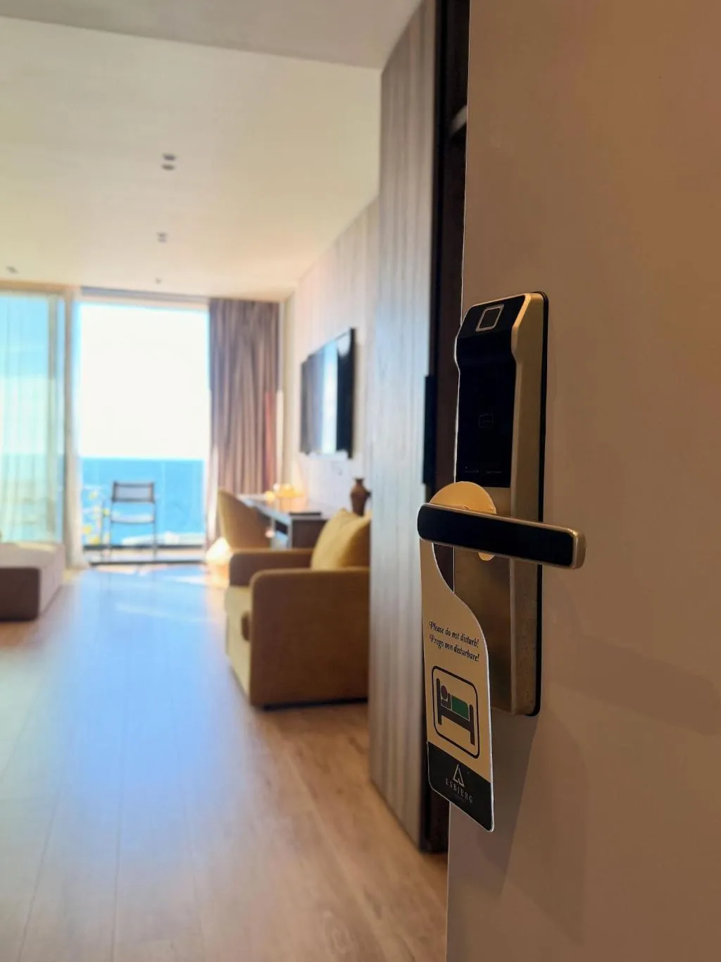 Room, Esbjerg Hotel, Kavaje