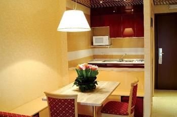 Atahotel Quark Due Residence, Milan