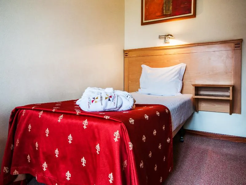 SINGLE STANDARD Room, Residencial Lar do Areeiro, Lisbon