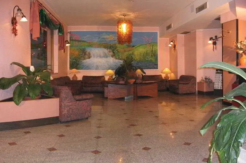 Lobby, D'Orange D'Alcantara, Palermo