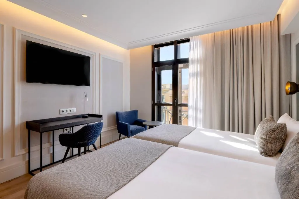 DOUBLE SINGLE USE PREMIUM Room, Catalonia Plaza Cataluña, Barcelona