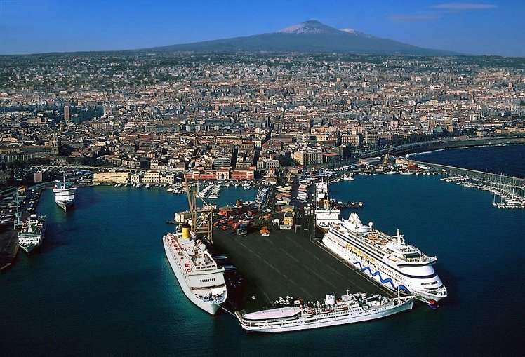B&B Catania Crossing rooms&conforts, Catania