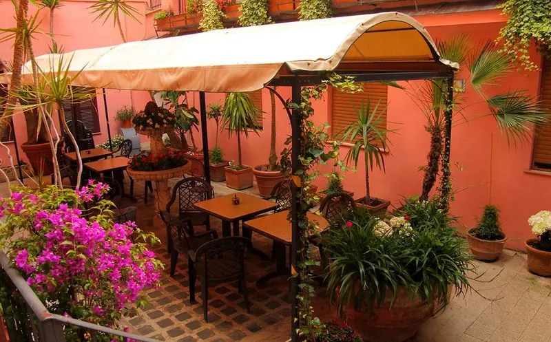 Terrace, Hotel Sole Roma, Rome