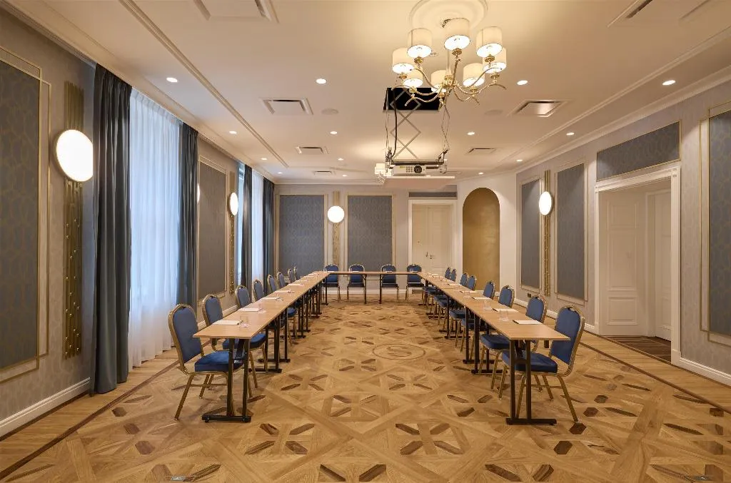 Conferences, Hotel Saski Krakow, Curio collection by Hilton, Krakow