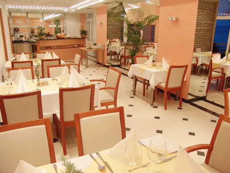 Restaurant, Sunce, Split
