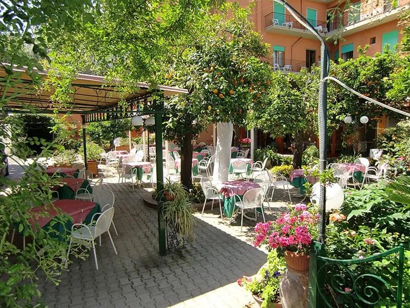 General view, Girasole Hotel, Naples