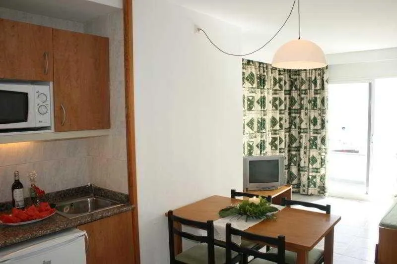 General view, Apartamentos Ses Roquetes, Majorca