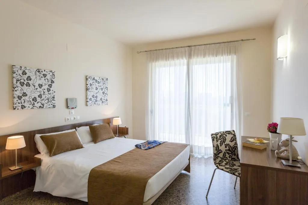 APARTMENT PARTIAL OCEAN VIEW Room, Ona Benidorm, Costa Blanca