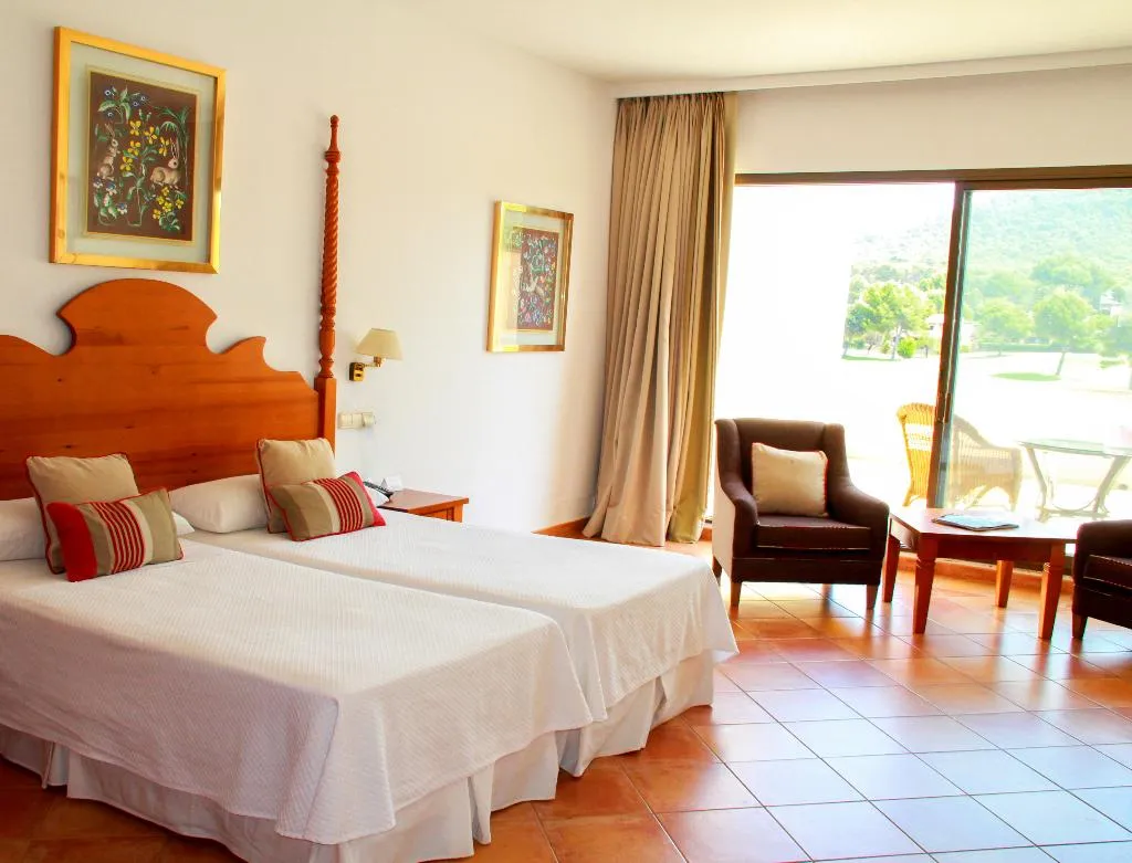 Double or Twin STANDARD Room, Golf Santa Ponsa, Majorca