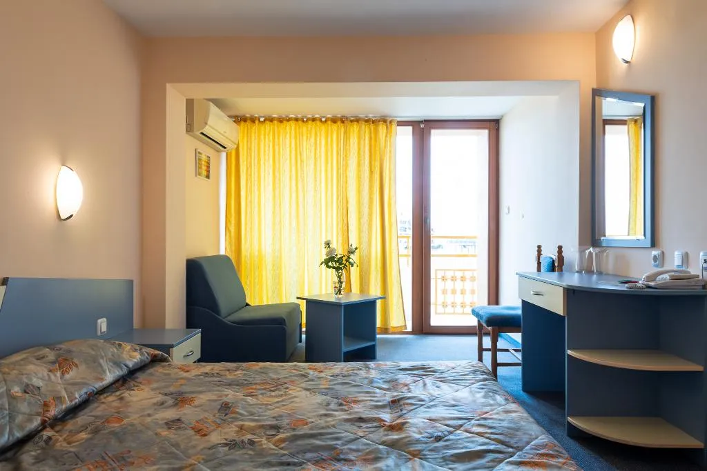 DOUBLE PARK VIEW Room, Nessebar Beach hotel, Bourgas