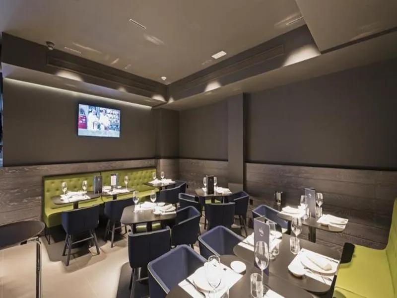 Restaurant, Myr Plaza Mercado & Spa, Valencia