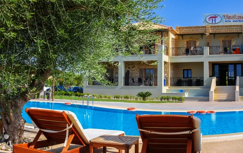 Pool, Tsokas, Kalamata