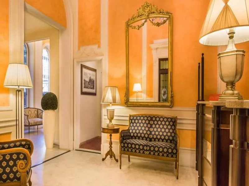Lobby, La Fortezza, Florence