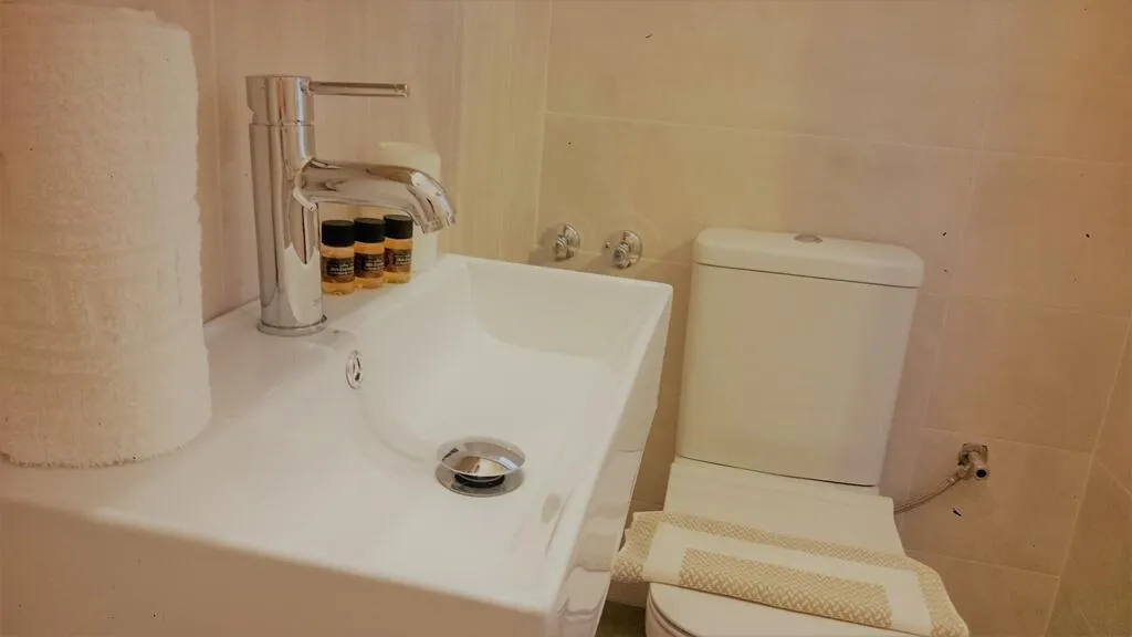 Room, Aronis Apartments, Corfu