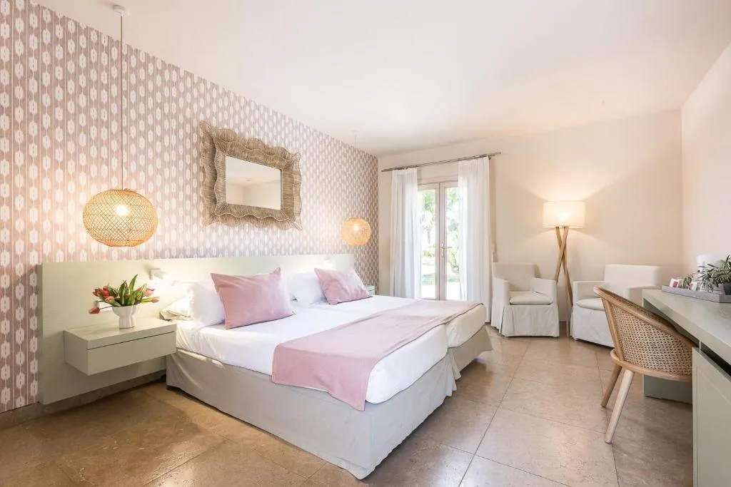 TWIN DELUXE WITH TERRACE Room, Sa Franquesa Nova, Majorca