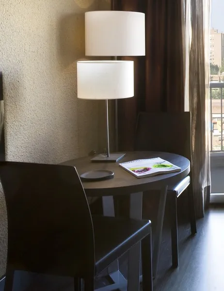 Room, Medium Valencia, Valencia