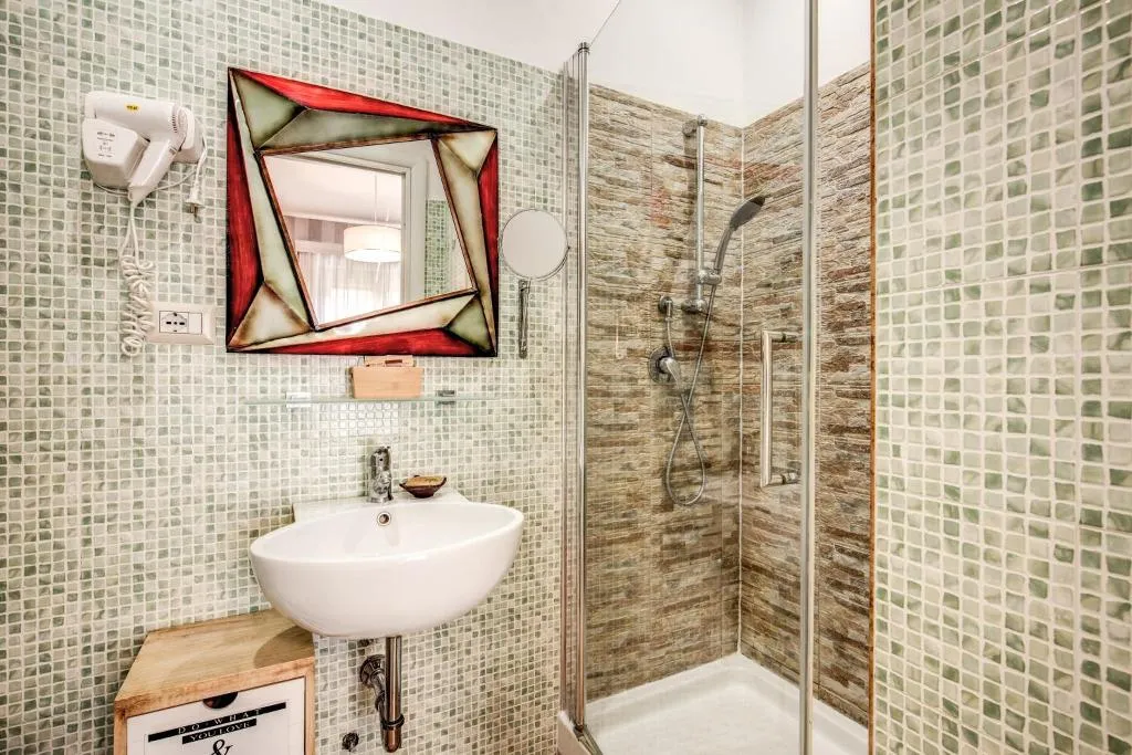 Double or Twin STANDARD Room, Santamaggiore, Rome