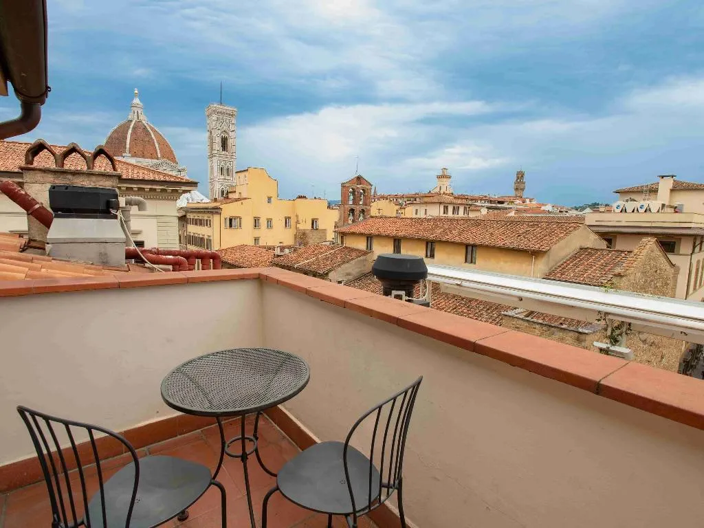 Double or Twin WITH TERRACE Room, B&B Hotel Firenze Laurus Al Duomo, Florence