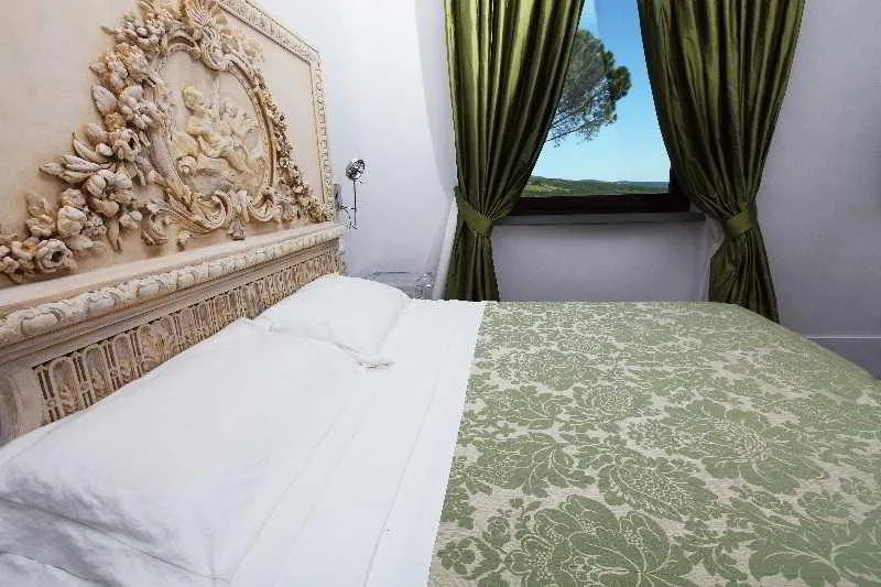 DOUBLE DELUXE Room, Griffin's Resort, Perugia