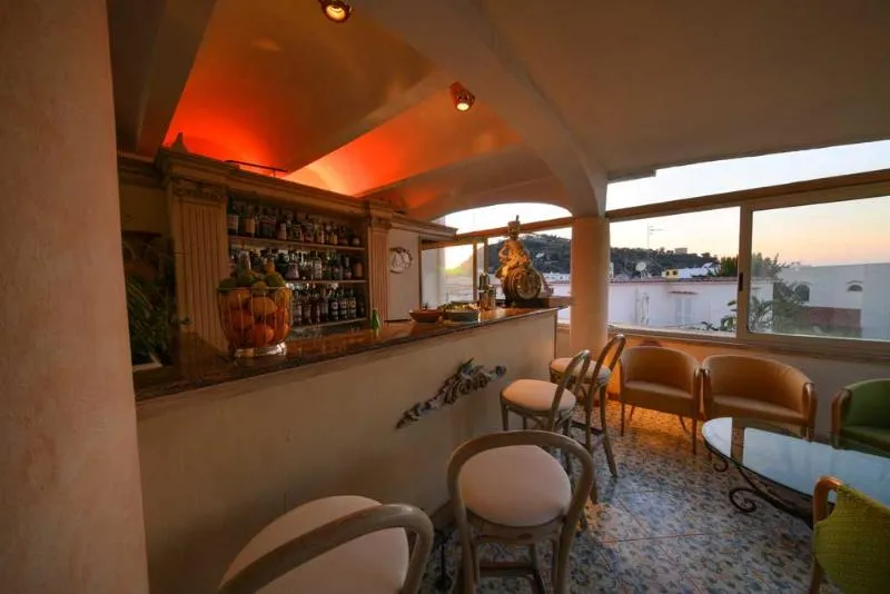 Bar, Grand Hotel Terme Di Augusto, Naples
