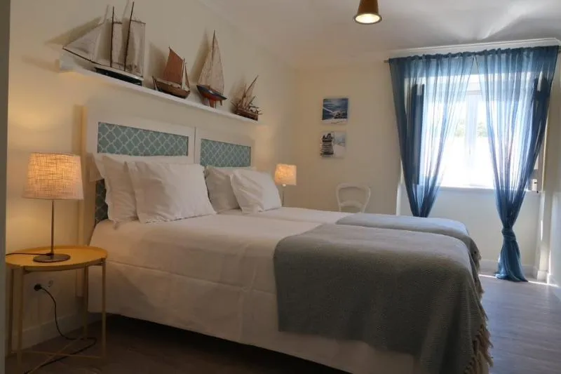 VILLA SUPERIOR Room, Casa Palmela - Small Luxury Hotels & Villas, Lisbon