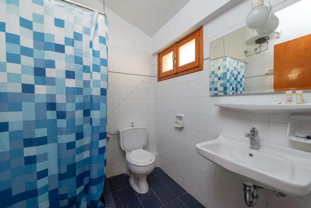 STUDIO TWO BEDS Room, Europe Hotel, Kefallinia
