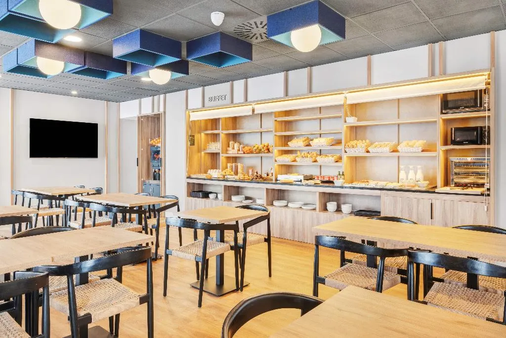 Bar, B&B HOTEL Madrid Las Rozas, Madrid