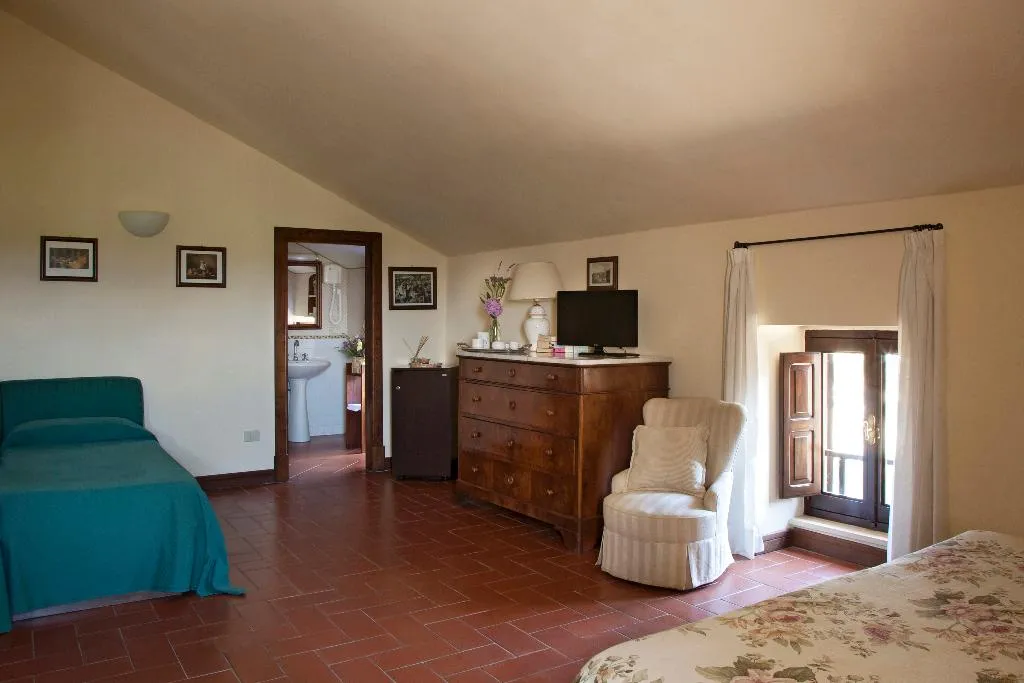 QUADRUPLE STANDARD Room, Il Granaio dei Casabella, Naples