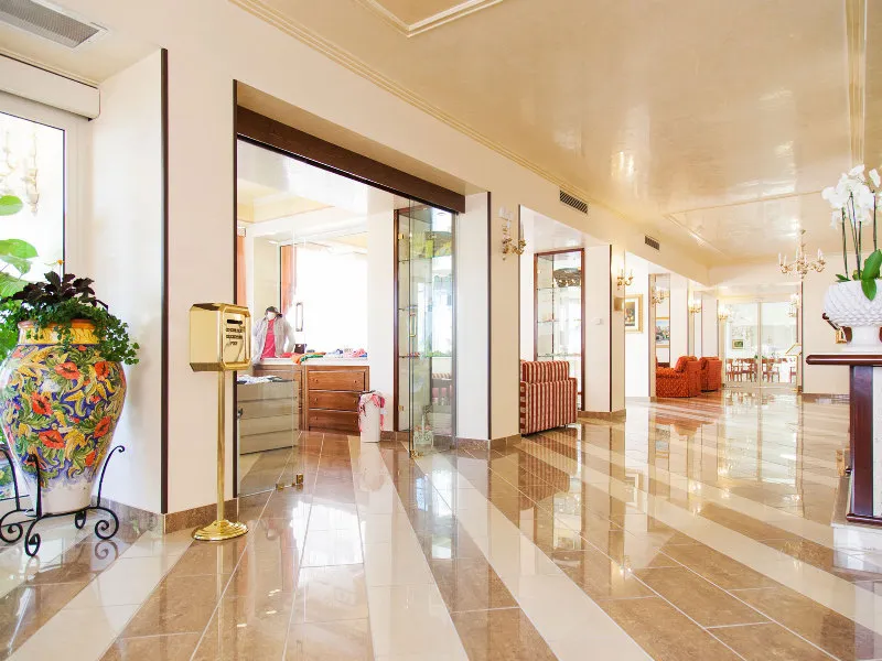 Lobby, Diamond Naxos Taormina, Catania