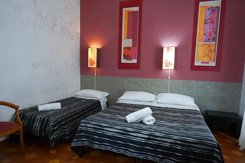TRIPLE STANDARD Room, Roma Room, Rome