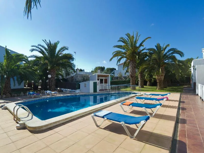 Pool, Las Palmeras n 5, Menorca
