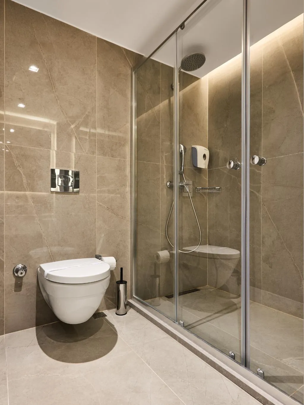 FAMILY ROOM STANDARD Room, The New Zeybek Hotel, Izmir