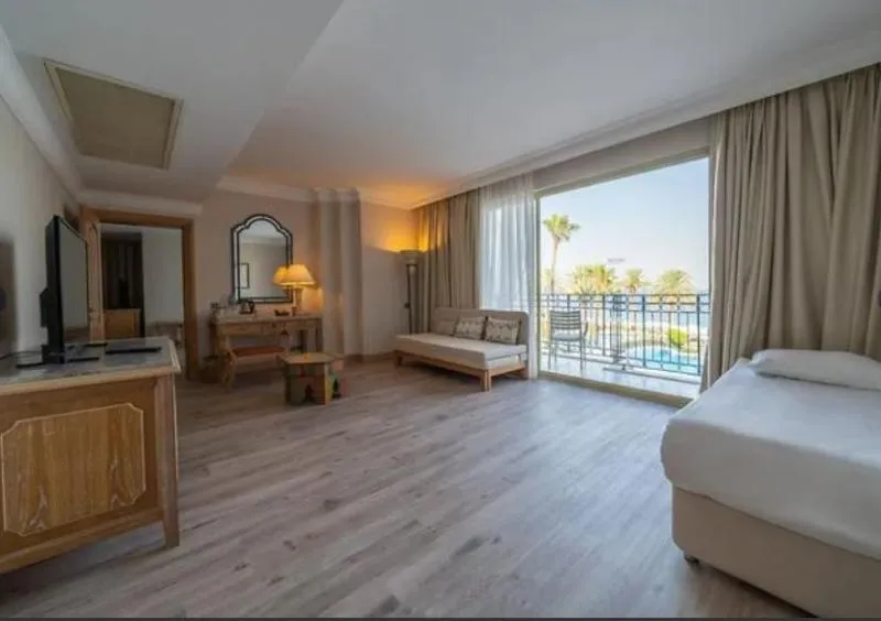 SUITE DELUXE SEA VIEW Room, The Norm Oriental, Antalya