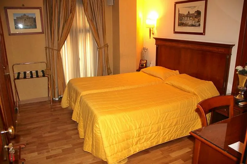 Double or Twin STANDARD Room, Luxury Rooms H 2000 Roma, Rome