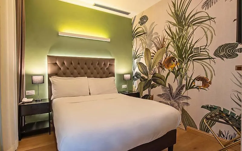 DOUBLE STANDARD Room, Elite, Rome