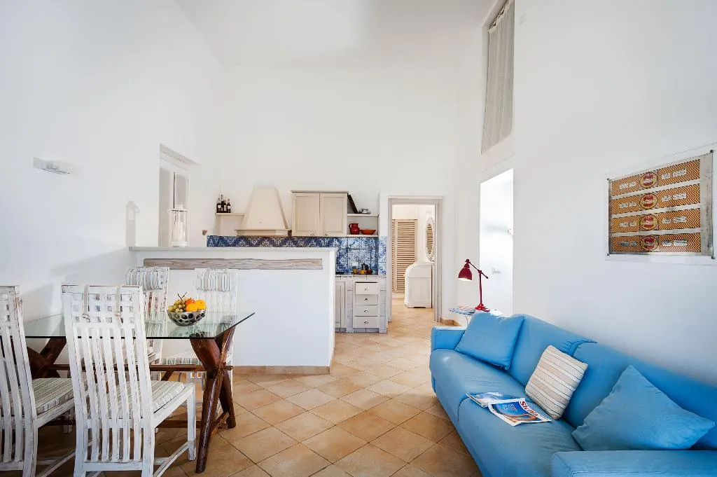 APARTMENT SEA VIEW WITH TERRACE Room, Nido del Pellegrino, Trapani